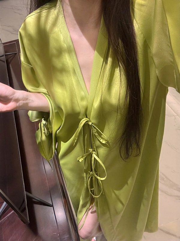 เสื้อคลุมคาร์ดิแกนผ้าไหมน้ำแข็ - Robe Silk Women บทวิจารณ์และราคา